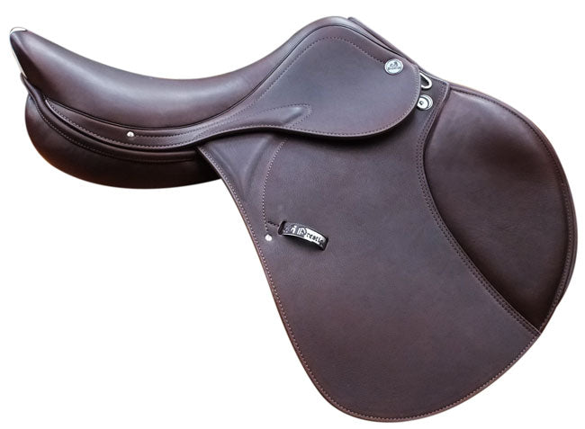 Prestige X Meredith Lux Jumping Saddle Tobacco 17