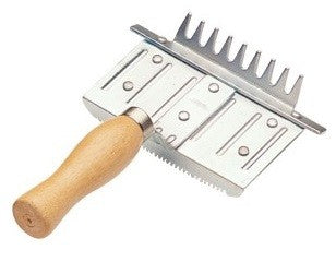 Curry Comb & Mane Metal Wooden Handle