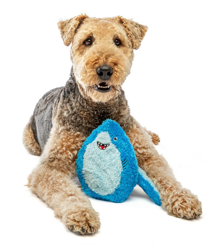 Guru Dog Toy Hide A Tail Shark Medium 32cm