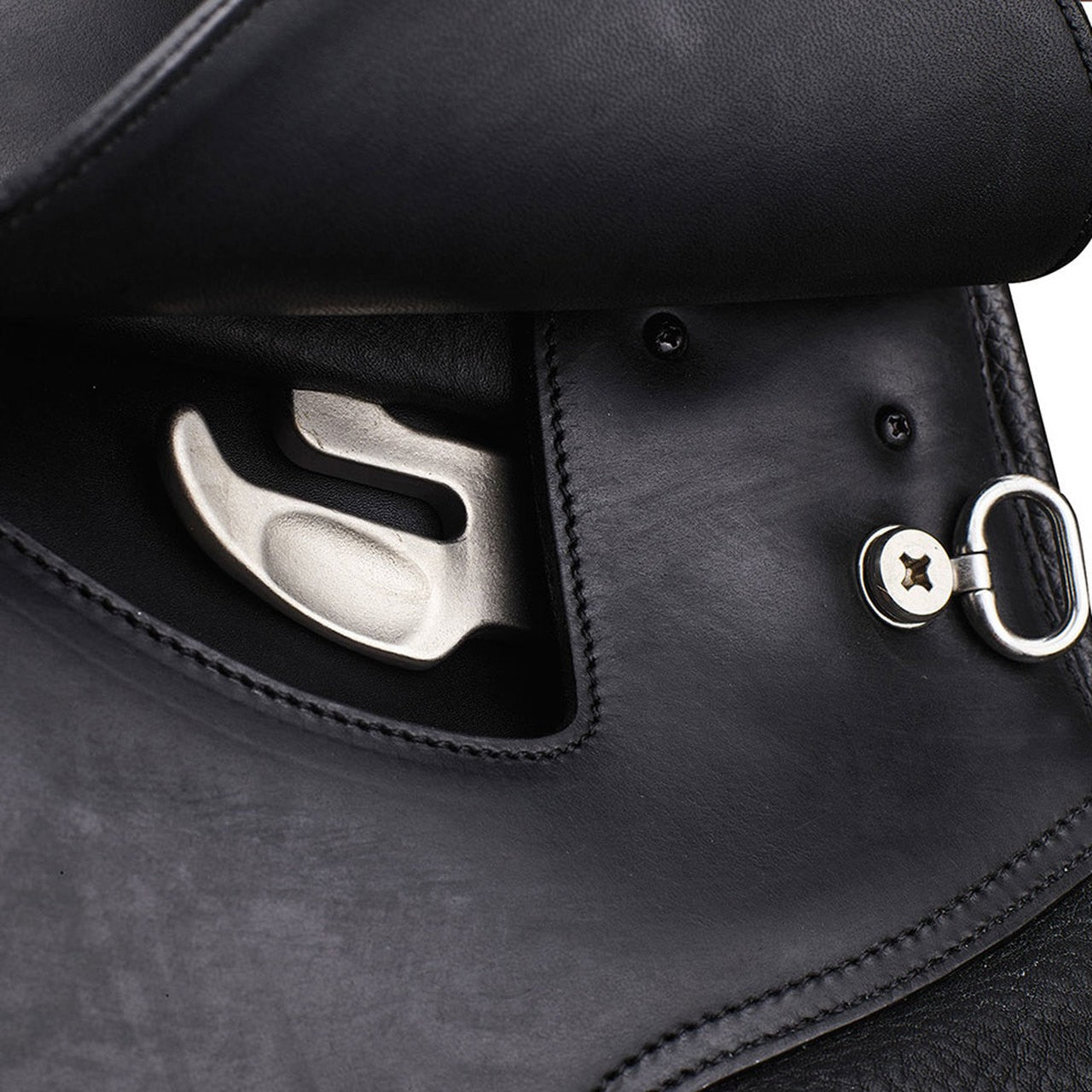Arena Dressage Saddle Black [:43cm 17.0"]