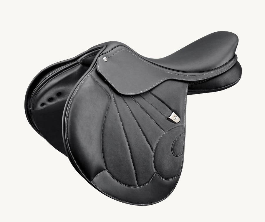 Bates Victrix Jumping Saddle Cair Classic Black [:42cm 16.5"]