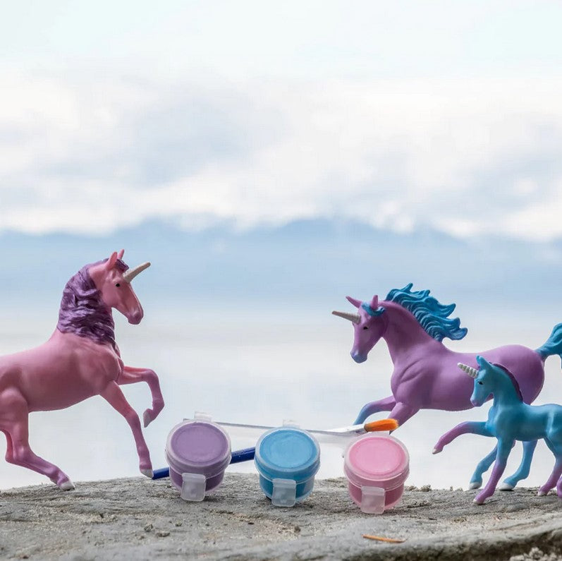 Breyer Activity Unicorn Family Paint & Play