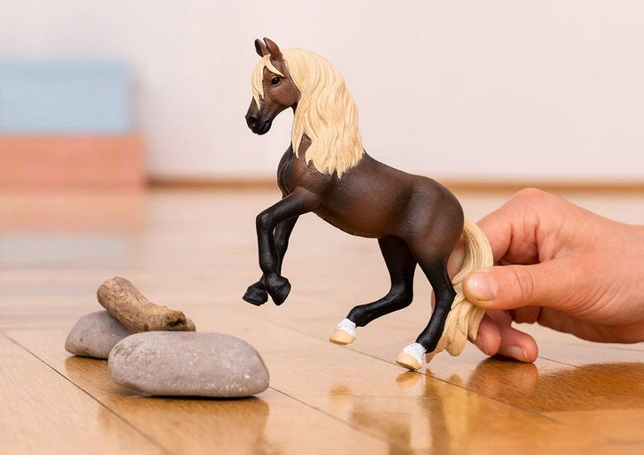 Schleich Horse Peruvian Paso Stallion