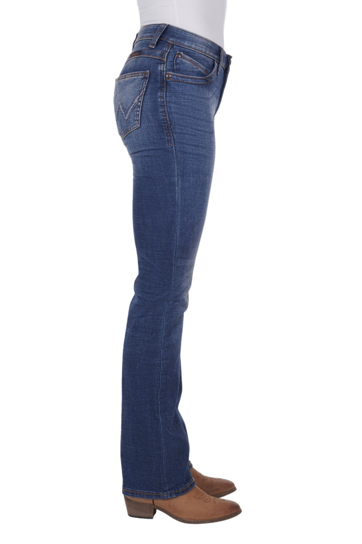 Jeans Wrangler Rebecca Ultimate Midrise Bootcut Willow 34inch Leg Ladies [:3]