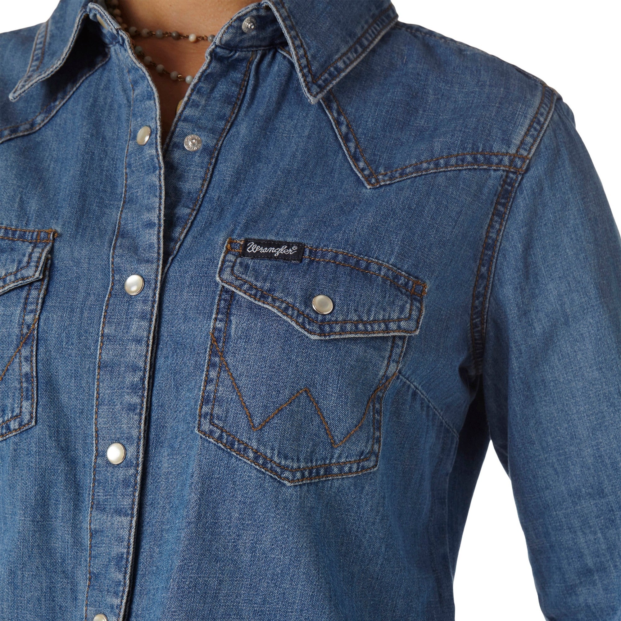 Shirt Wrangler Denim Classic Fit Mid Denim Ladies [:medium]