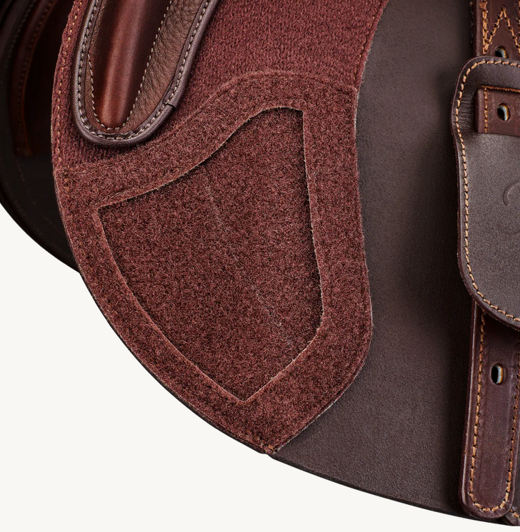 Bates Apex Jumping Saddle Cair Classic Brown [:42cm 16.5"]