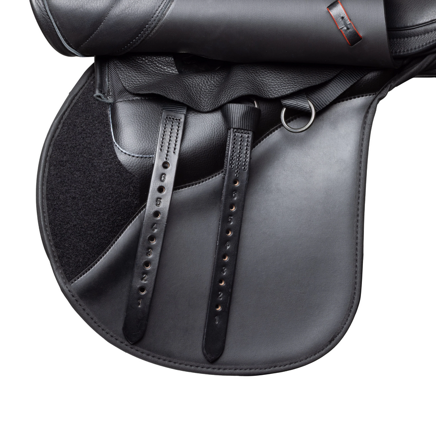 Thorowgood T9 Jumping Saddle Black [:17"]