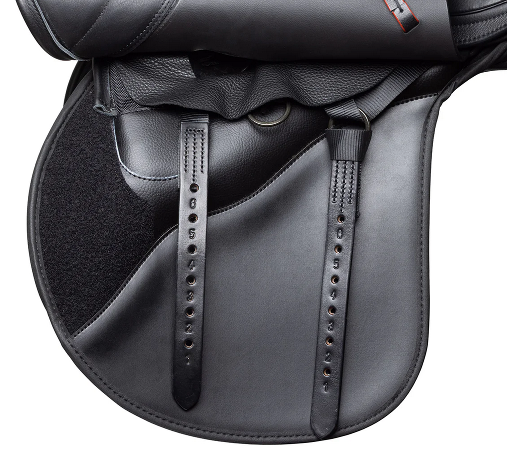 Thorowgood T9 Jumping Saddle Black [:17"]