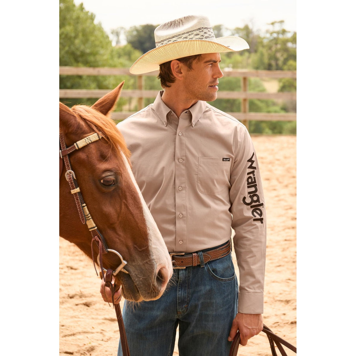 Shirt Wrangler Flexi Logo Long Sleeve Sand Mens [:medium]
