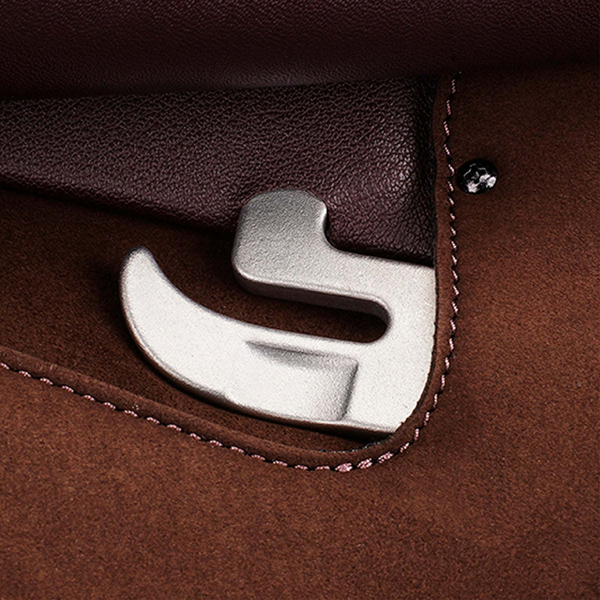 Wintec Pro Endurance Saddle Wide Hart Brown [:42cm]
