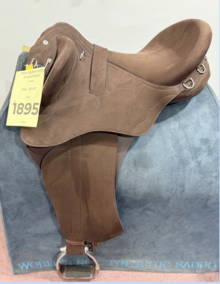 Wintec Pro Stock With Swinging Fender Hart Brown Large EX Display Saddle